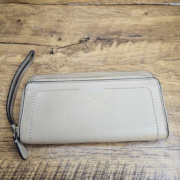 COACH tan wristlet wallet card holder change purse - Picture 1 of 7